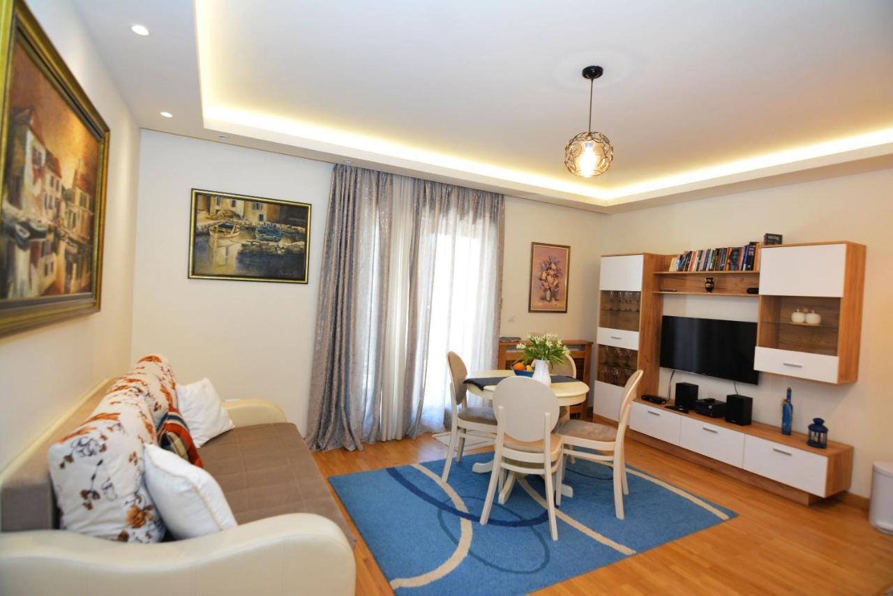 Apartments Olive Kotor Bagian luar foto