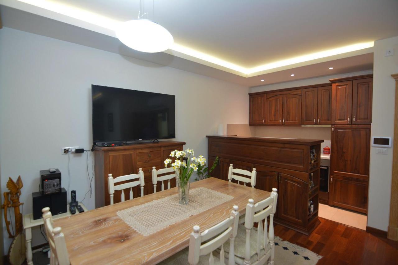 Apartments Olive Kotor Bagian luar foto