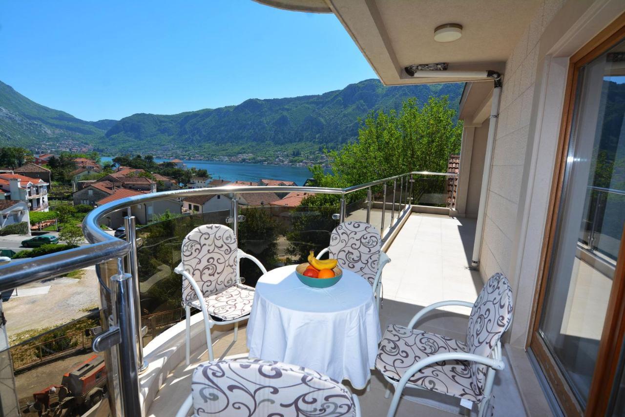 Apartments Olive Kotor Bagian luar foto