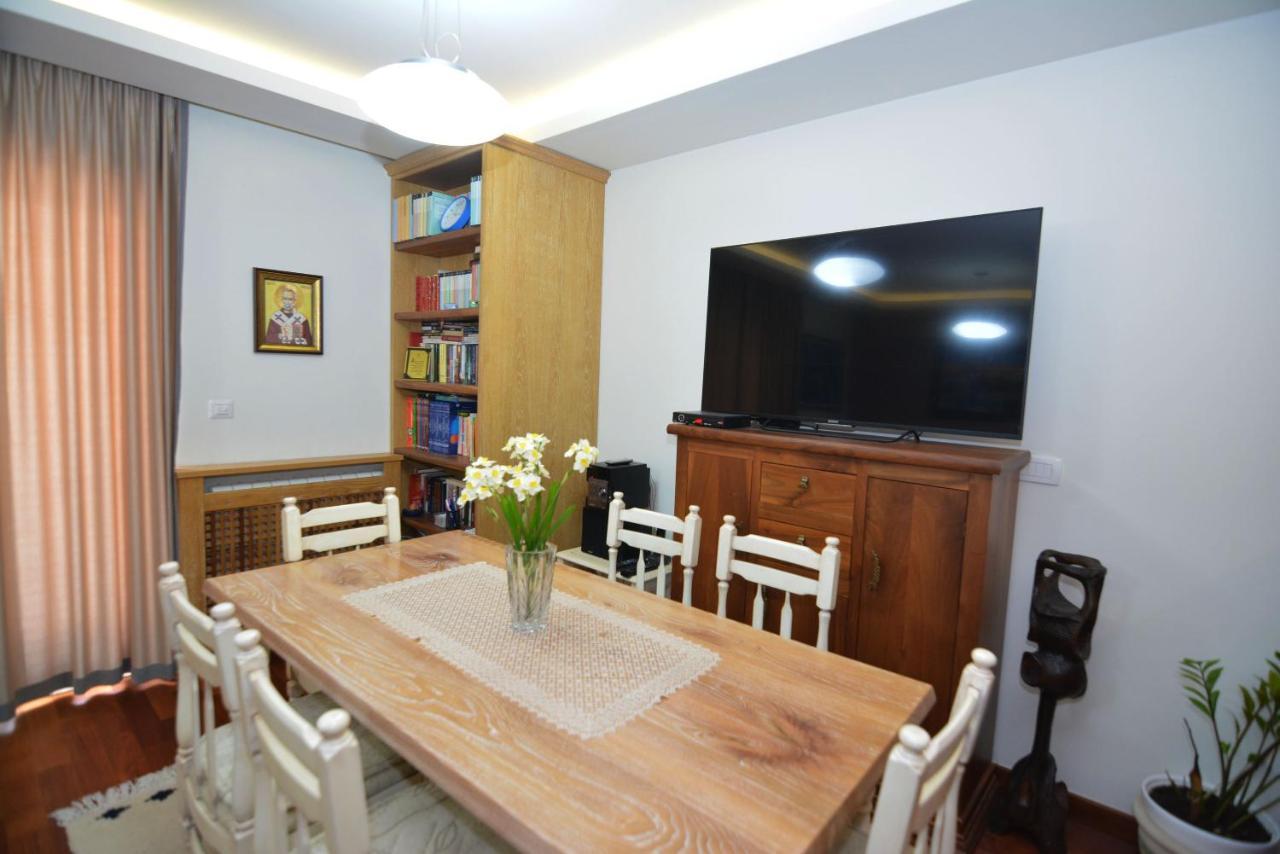Apartments Olive Kotor Bagian luar foto