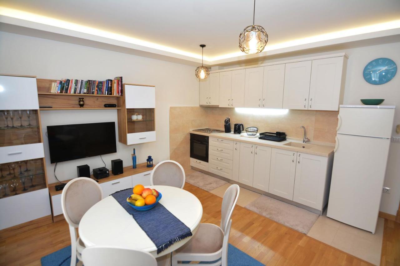 Apartments Olive Kotor Bagian luar foto