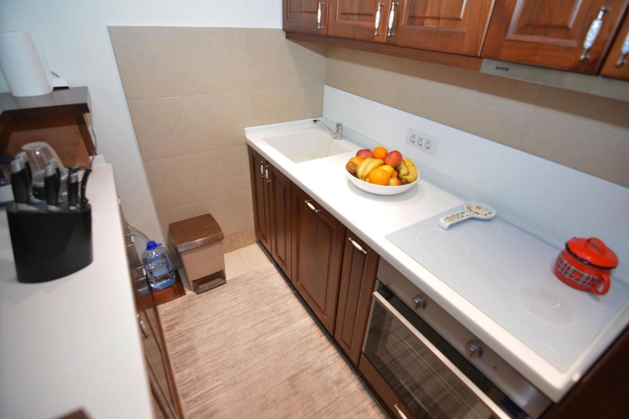 Apartments Olive Kotor Bagian luar foto