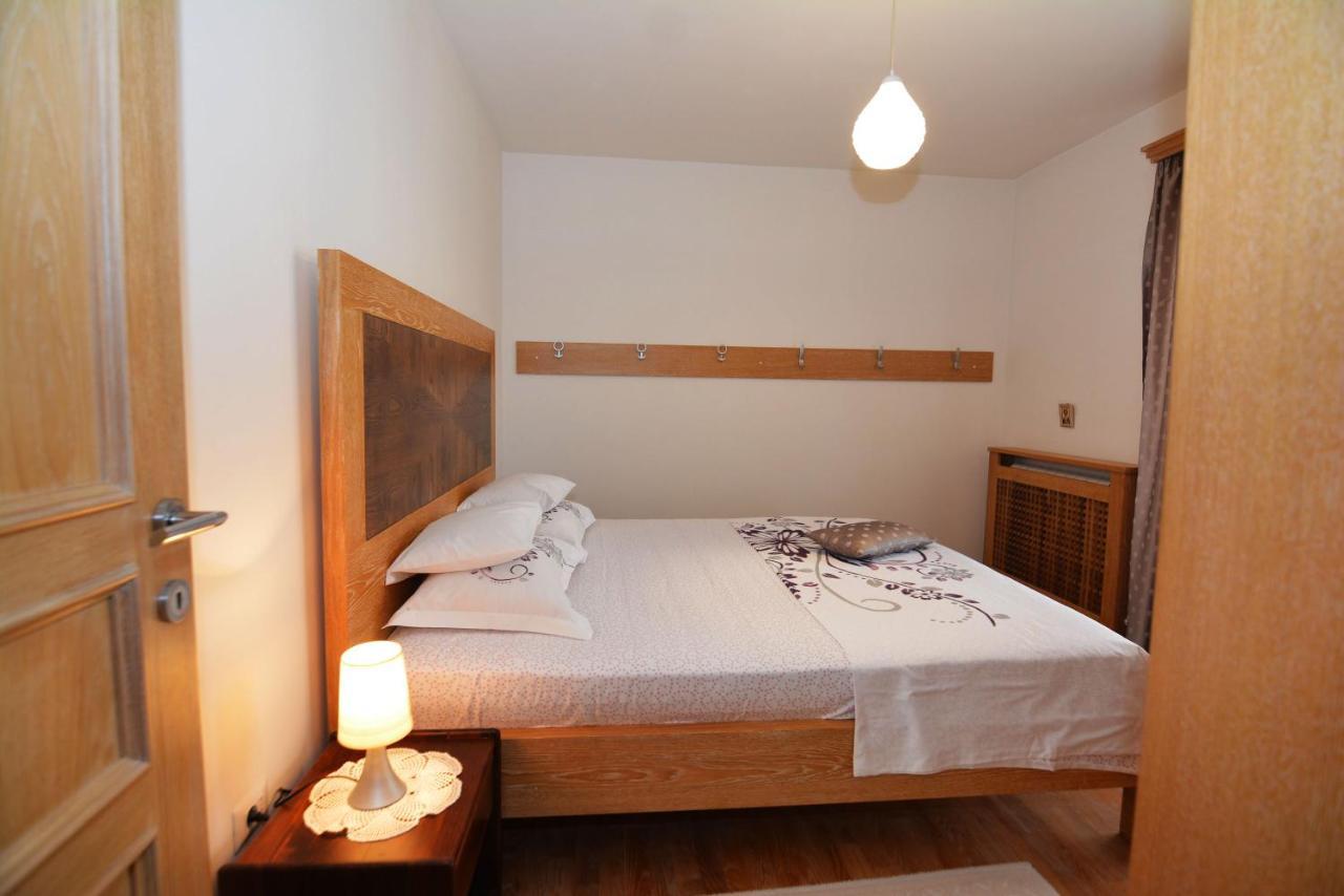 Apartments Olive Kotor Bagian luar foto
